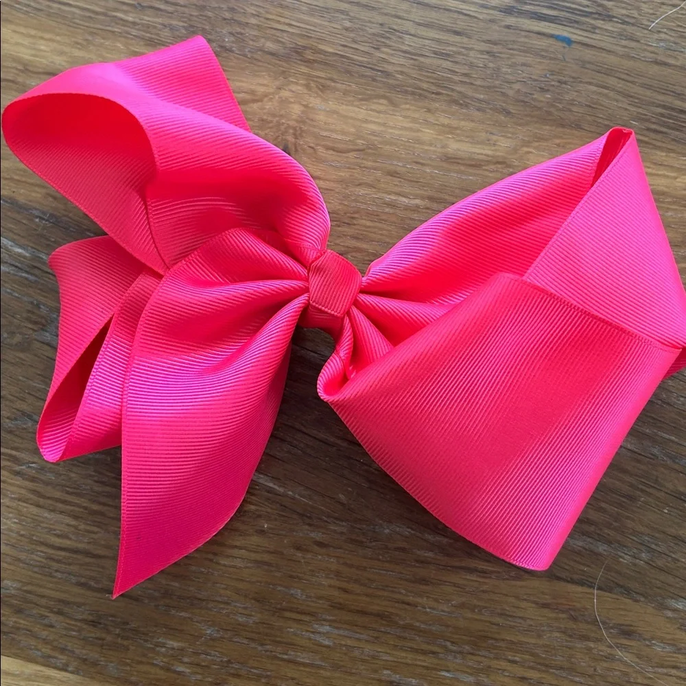 Two jumbo Bright Pink Hair Bows - Picture 4 of 6